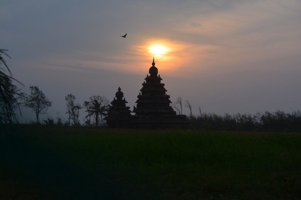 mahabalipuram, sunrise, shore temple-554237.jpg